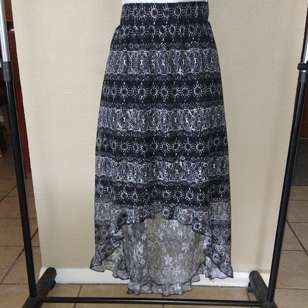 No Boundaries Black and Gray High-Low Maxi Skirt